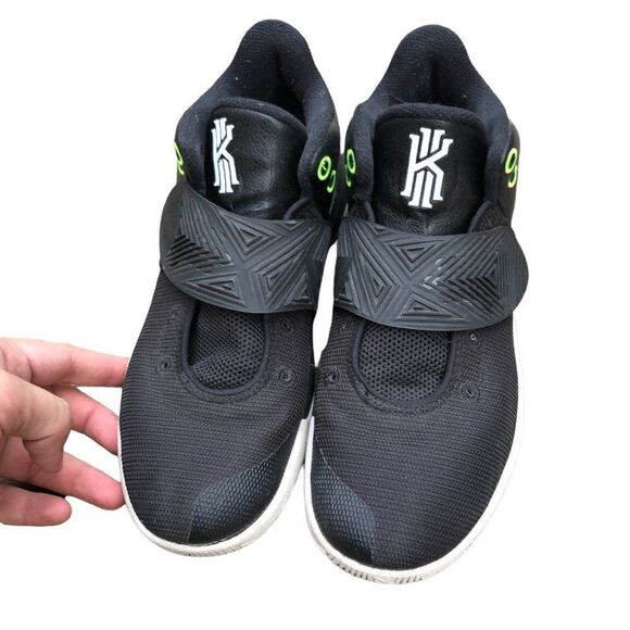 Rare 2019 Nike Kyrie Flytrap 3 'Black Volt' Size 9 - Picture 3 of 16